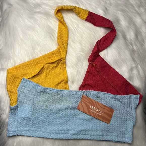 🖤New Shein Crop Halter Top🖤 - Picture 2 of 8